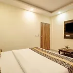 Hotel Airport City Lite