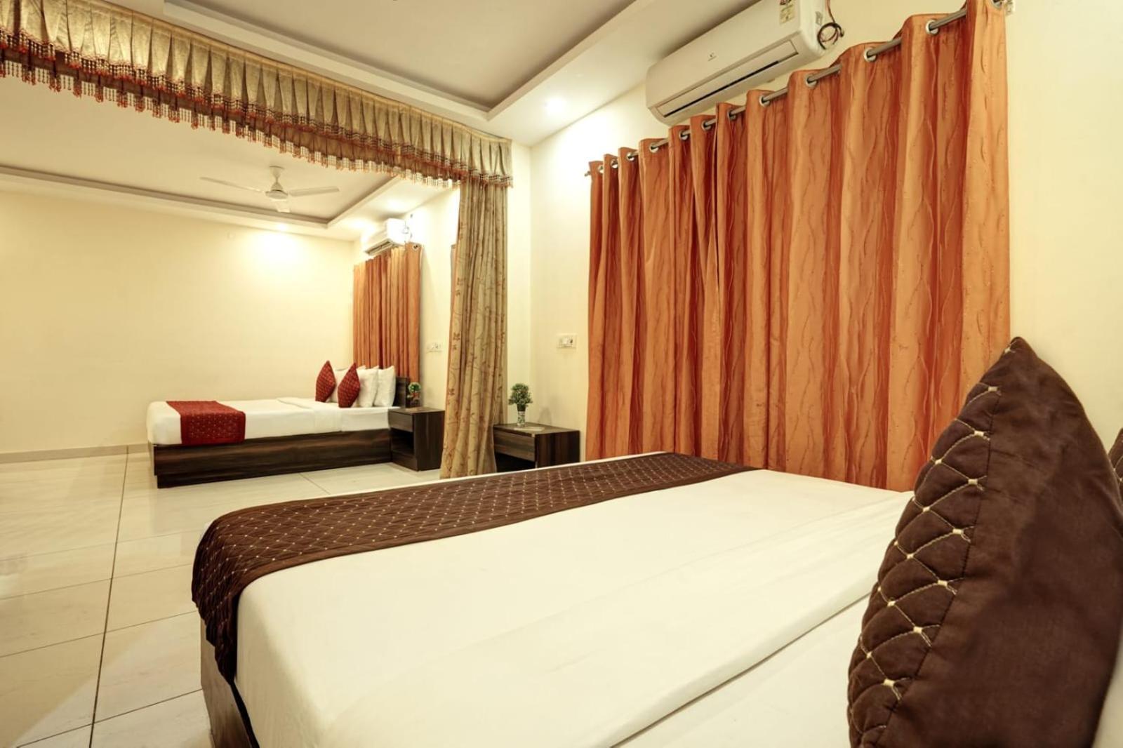 Airport Lite Hotel