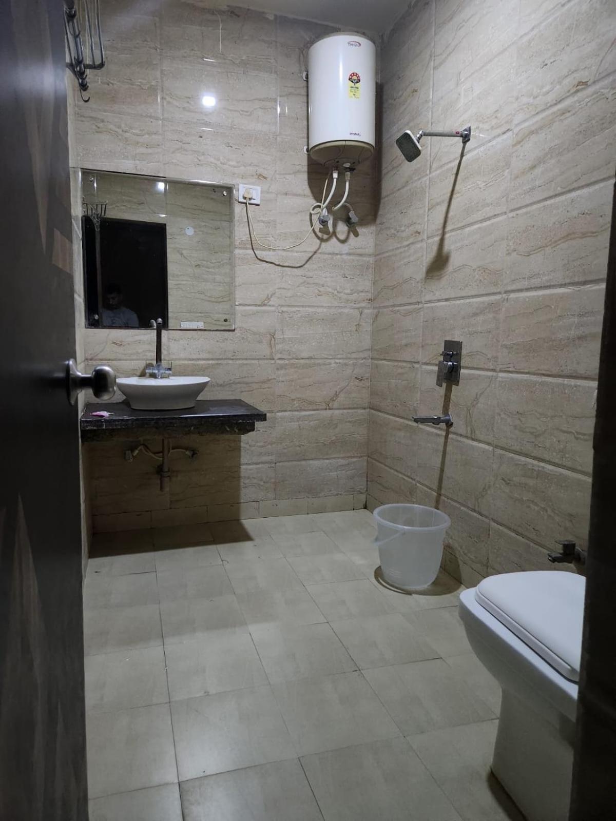 Airport Lite Hotel 4*