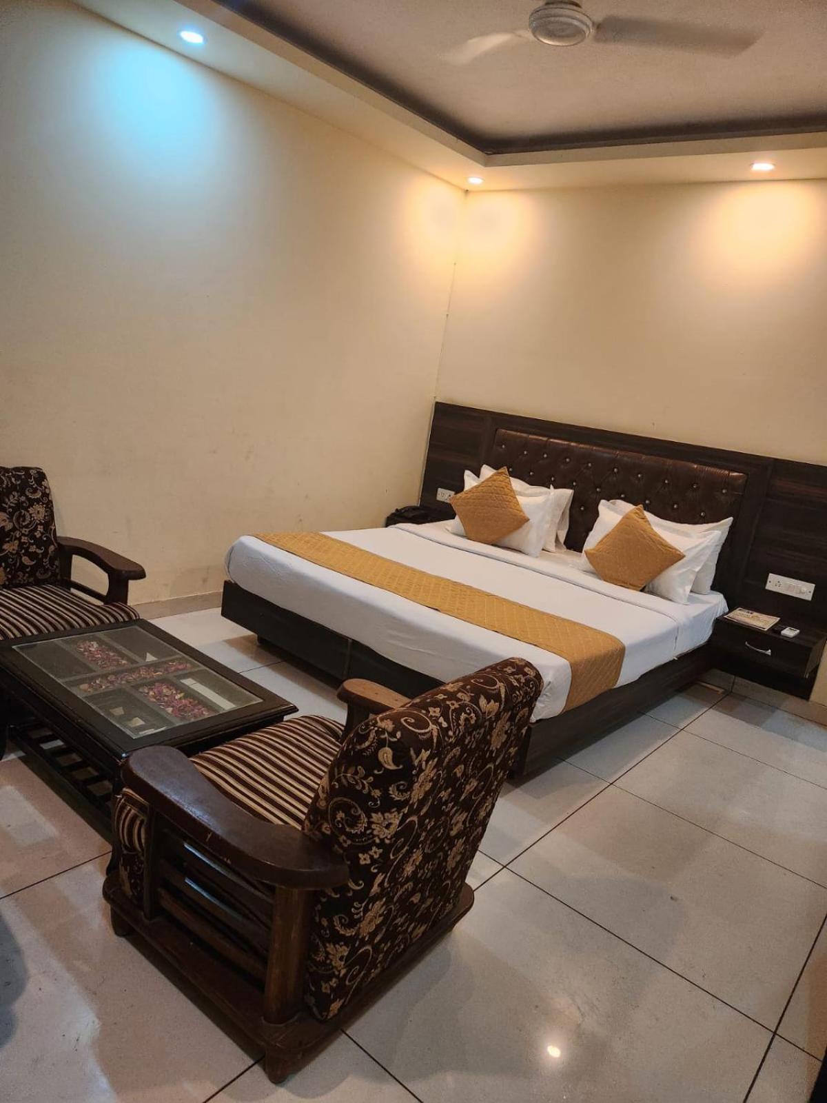 Hotel Airport Lite New Delhi