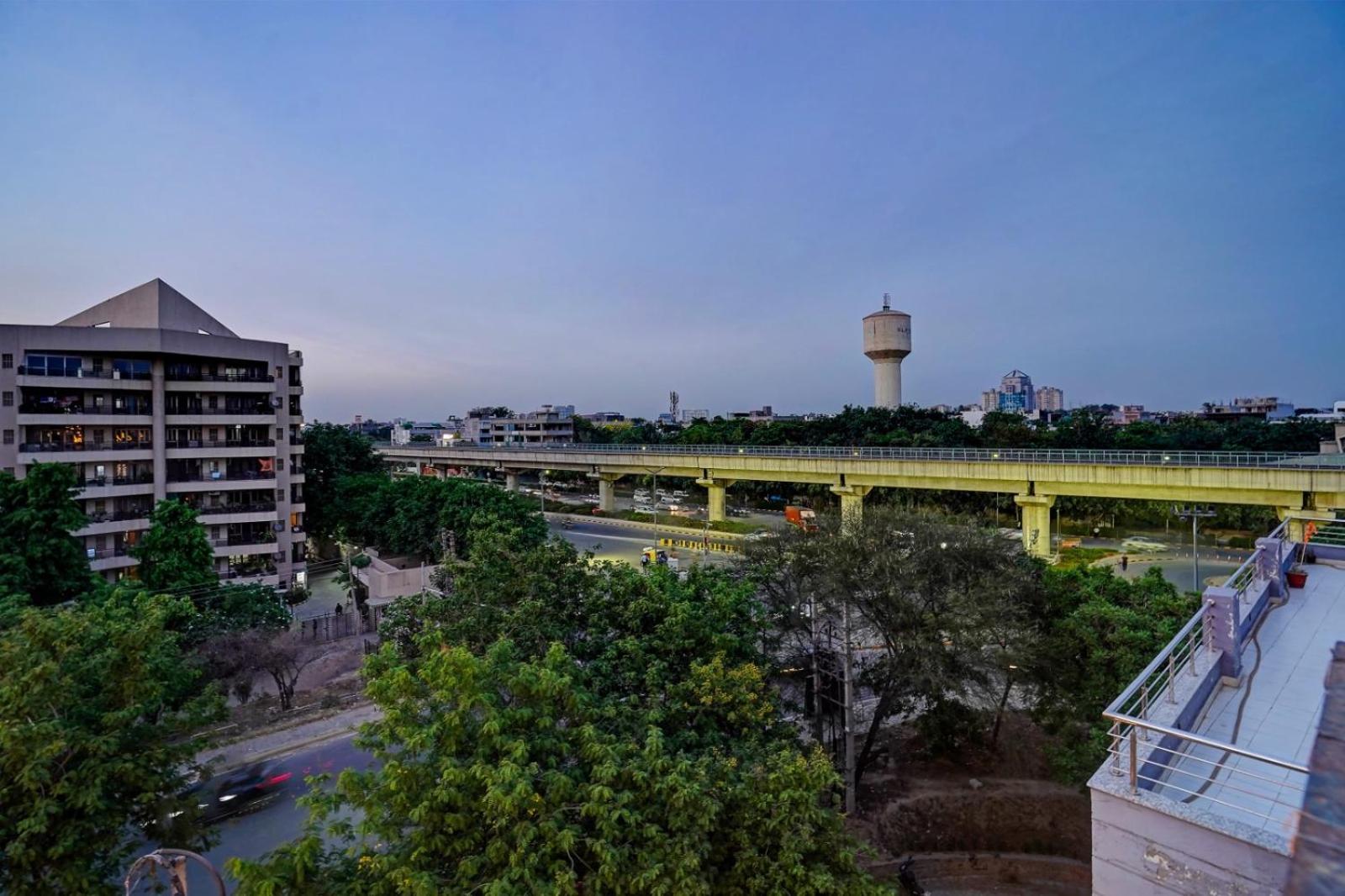 Airport Lite Hotel New Delhi